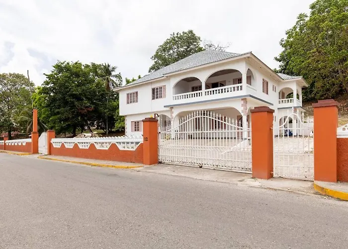 Apartamento Shaw Park Gem 12a