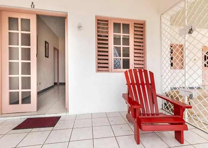 Shaw Park Gem 12a Apartamento